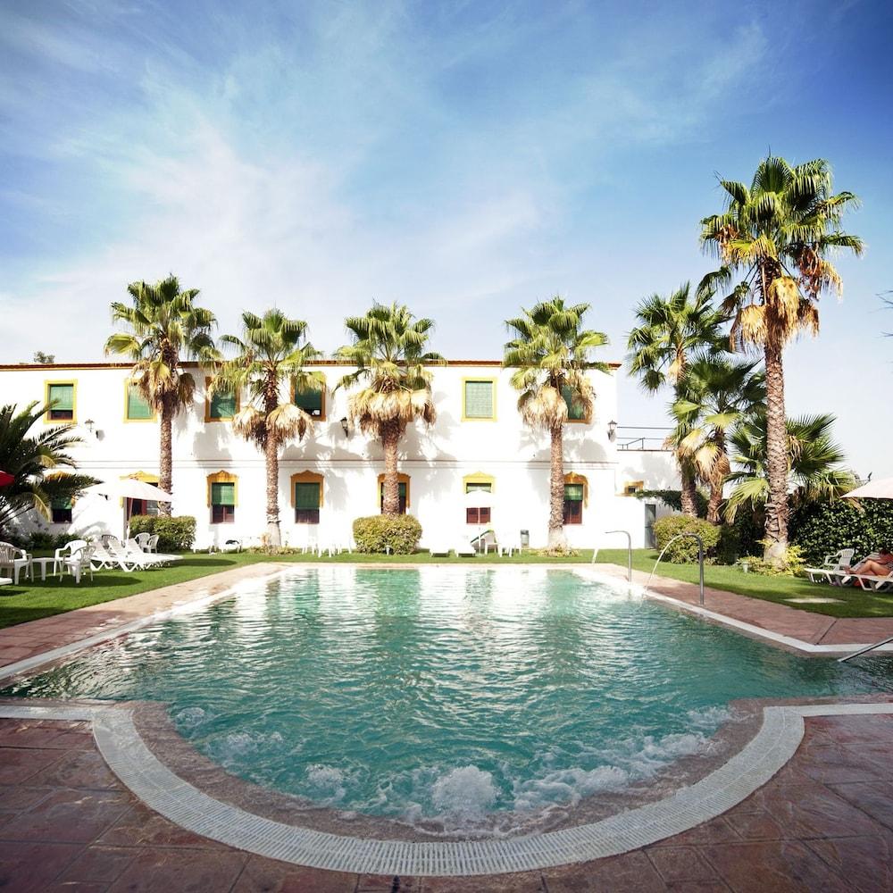 Hotel Balneario El Raposo Puebla de Sancho Pérez Екстериор снимка